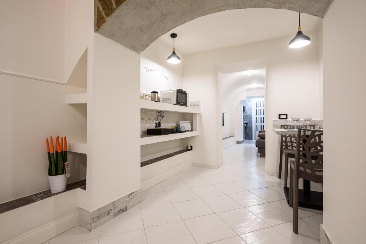 Appartamento Via Bellini 44 Napoli